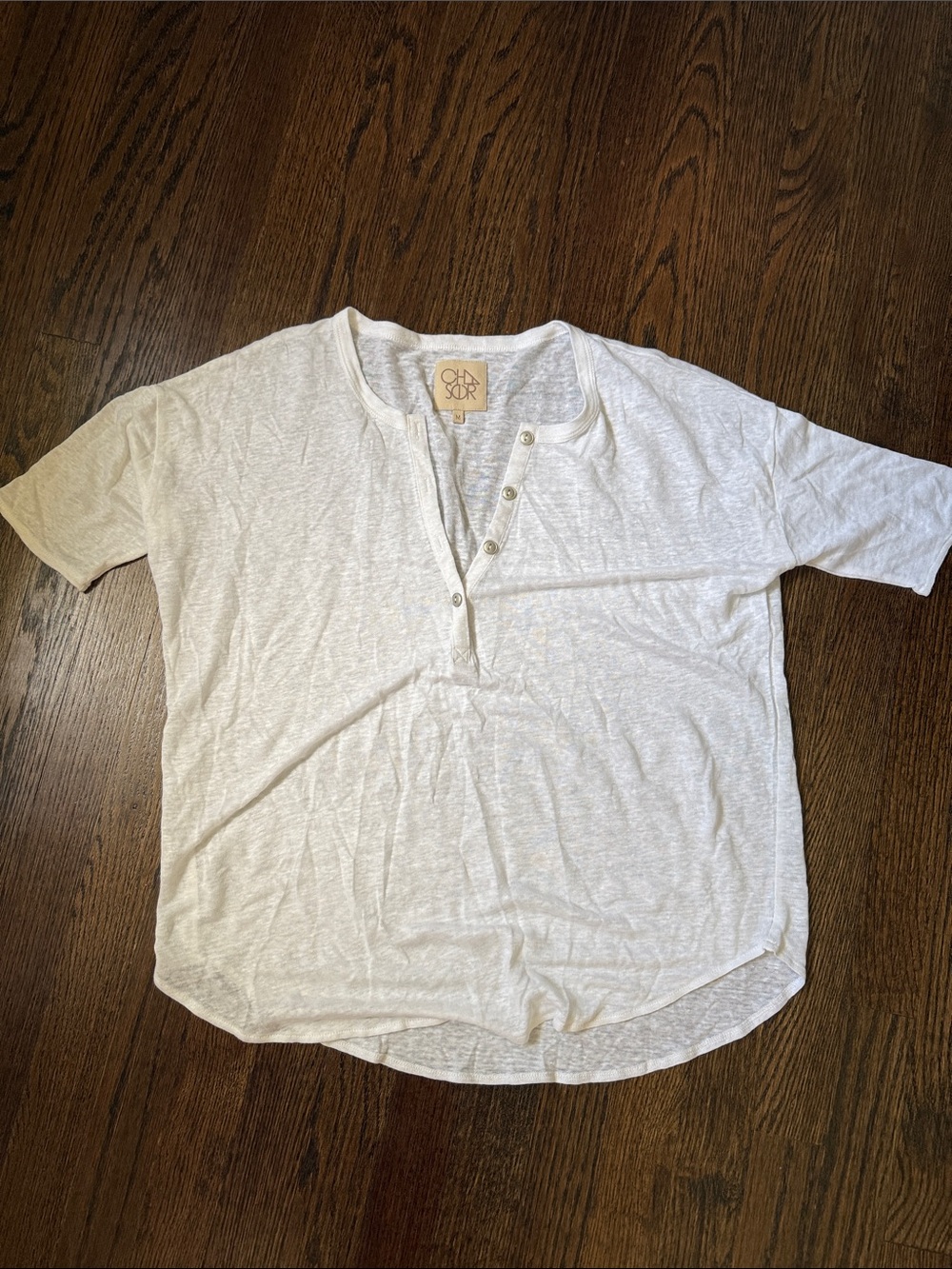 Chaser Women’s Henley Style Top Medium Semi Sheet NWOT White